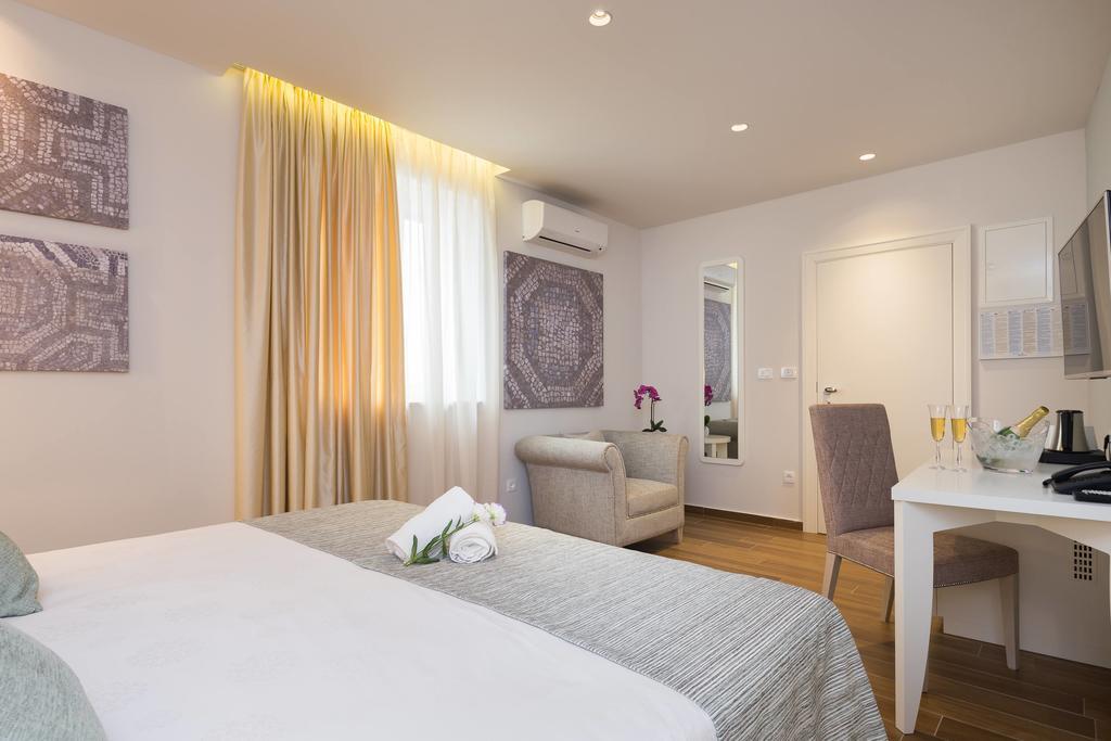 Balatura The Fine Bed&Breakfast Split Exterior foto